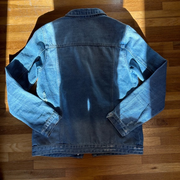 Altar’d State | Women’s light denim jacket with slight distressing - Picture 15 of 16